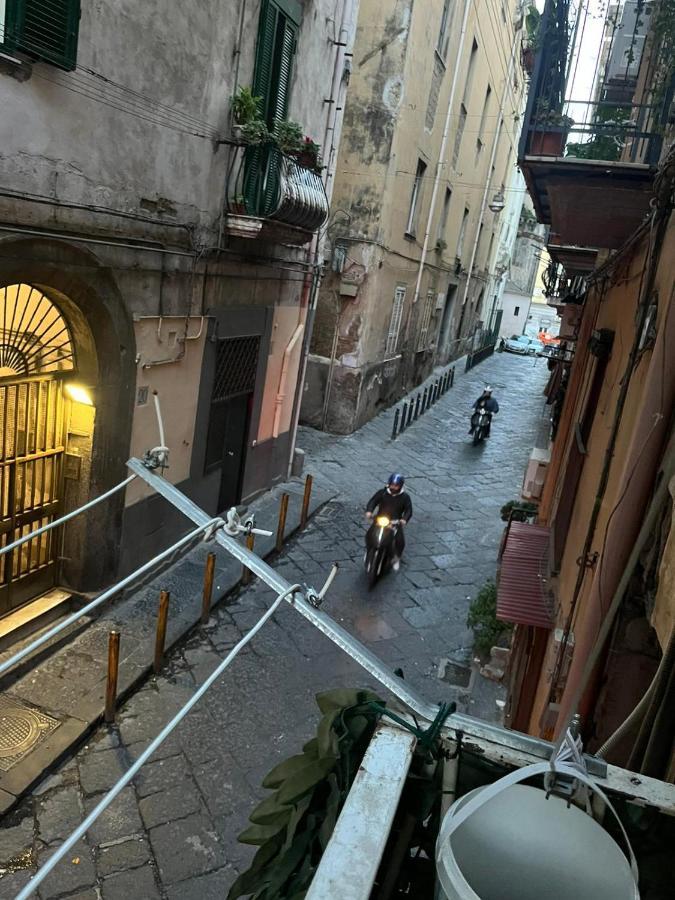 Appartement Centro Storico Casa Mari' à Naples Extérieur photo