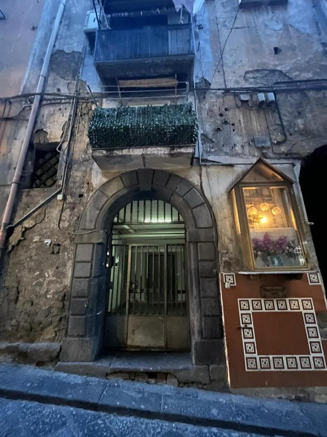 Appartement Centro Storico Casa Mari' à Naples Extérieur photo
